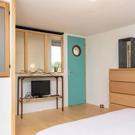 Maisonnette Duplex Avec Jacuzzi/sauna Attenant * Saint-Martin-des-Entrees