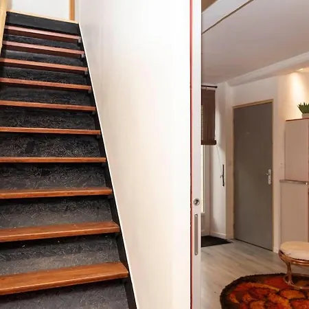 Maisonnette Duplex Avec Jacuzzi/sauna Attenant *